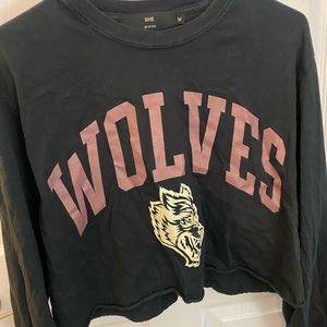 Wolves cropped long sleeve
